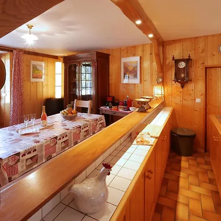 Domaine De Bellevue Du Mont Poupet Feriehus *
