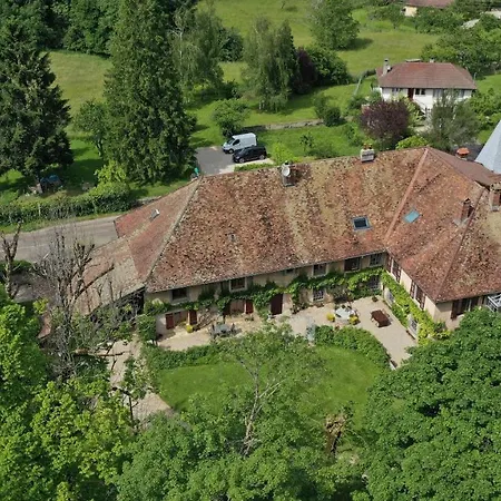 Domaine De Bellevue Du Mont Poupet Holiday home Marnoz