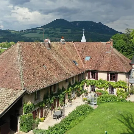 Domaine De Bellevue Du Mont Poupet