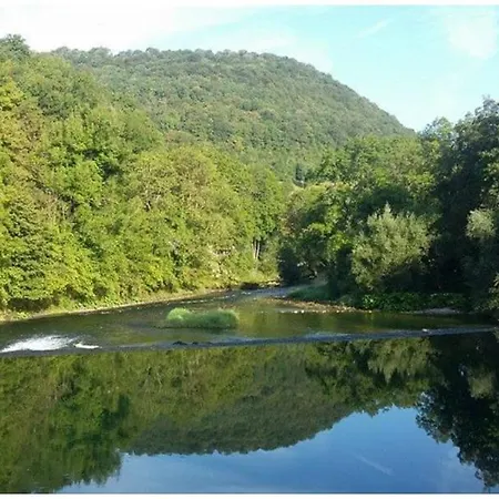 Domaine De Bellevue Du Mont Poupet *